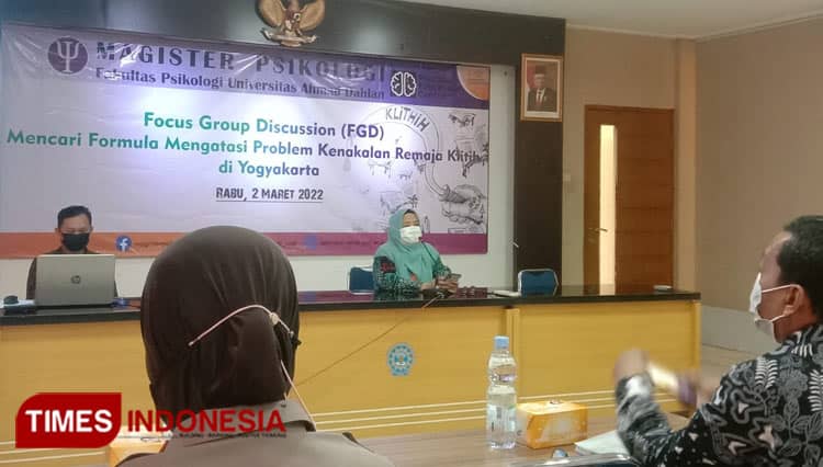 Prihatin Fenomena Kenakalan Remaja di Yogyakarta, Magister Psikologi UAD Gelar FGD