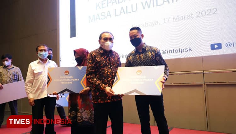 LPSK Serahkan Kompensasi 25 Miliar untuk 15 Korban Terorisme Masa Lalu di Jatim