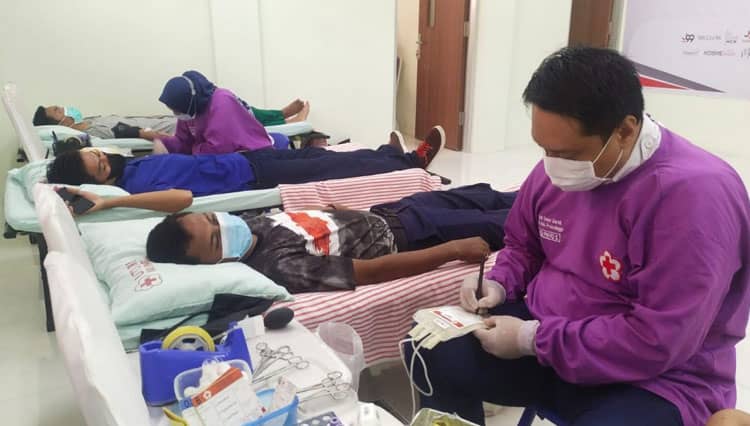 Penuhi Kebutuhan Darah, PMI Kabupaten Probolinggo Gelar Donor Darah Bareng J99 Foundation