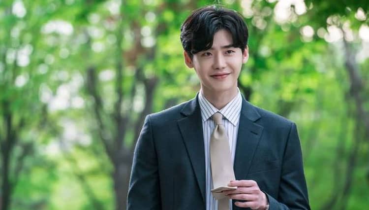 Aktor Big Mouth Berulang Tahun, Ini Deretan Drama Lee Jong Suk yang Sayang Dilewatkan