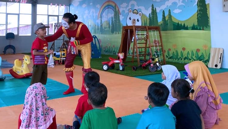 Ayah Bunda, Yuk Temani Buah Hati Bermain di Loly Playcity Ngawi