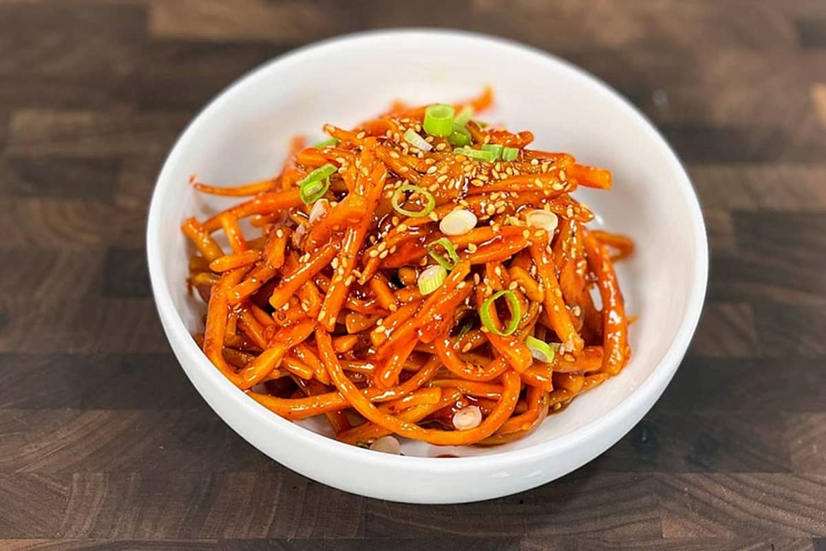 Stok Makanan untuk Bulan Puasa, Ojingeochae Muchin Cumi Suwir dari Korea