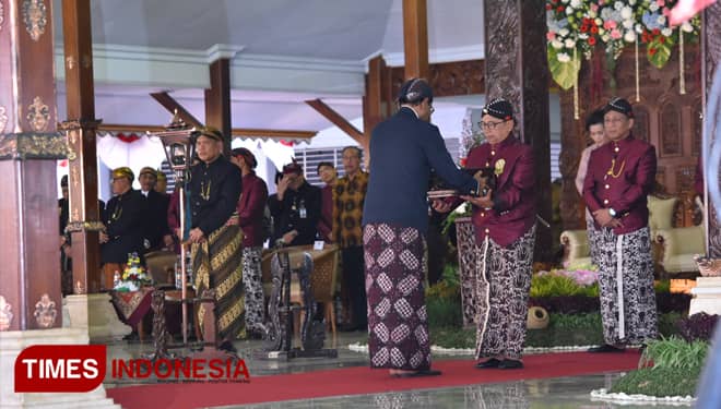 Kirab Hurub Hambangun Praja Hari Jadi Kabupaten Blitar Kelilingi 248 Desa