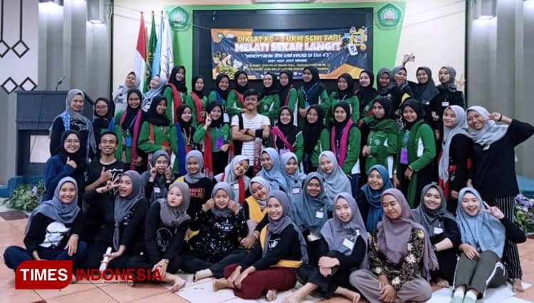 Keseruan Diklat UKM Seni Tari Melati Sekar Langit Unisma Malang