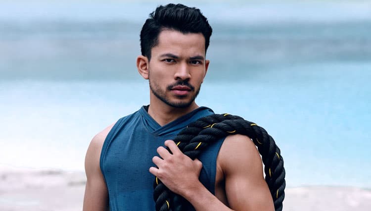 Memiliki Keterbatasan, Okky Alparessi Menangi L-Men of The Year 2020