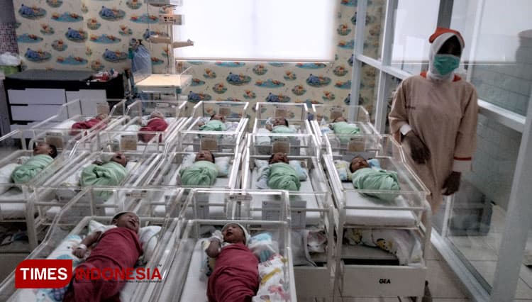 12 Bayi di Cirebon Lahir di Tanggal Cantik