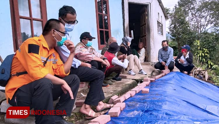 Alarm Longsor Terus Berbunyi, Wali Kota Batu Berencana Relokasi 15 KK