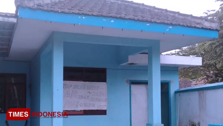 Seminggu Air Mati, Warga Tlogosari Bondowoso Segel Kantor PDAM