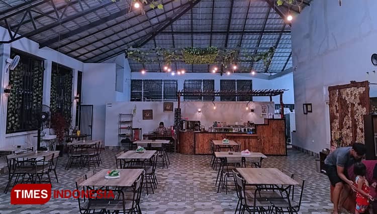 Rumah Kebun, Rekomendasi Tempat Bukber di Indramayu Berkonsep Desa