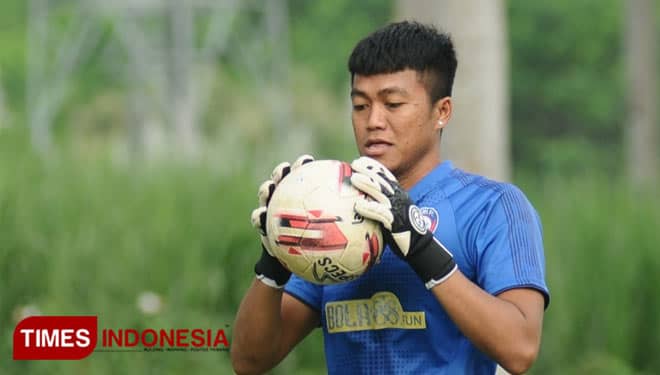Selangkah Lagi, Arema FC Bakal Lepas Kipernya ke Klub Atta Halilintar