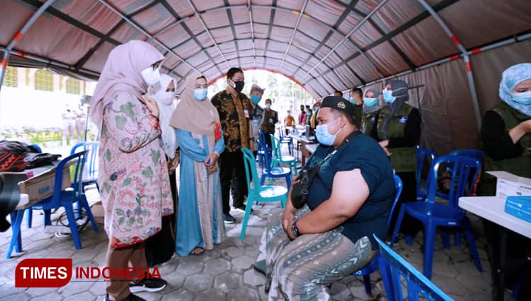 Santri Kabupaten Banyuwangi Mulai Jalani Vaksinasi Covid-19