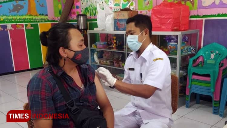 NIK Tak Aktif, Ribuan Warga di Bondowoso Tak Bisa Vaksinasi Covid-19