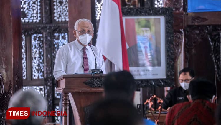 Hari ini 65 PNS di Pemkab Banjarnegara Terima SK Pensiun