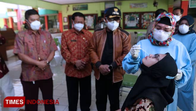 Pemkot Malang Lakukan Swab hingga 600 Pelajar dan Guru Per Hari