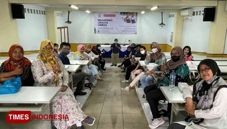 Mercy Corps Gandeng STIKI Malang Bangkitkan UMKM Pasca Pandemi
