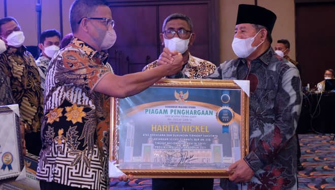 HARITA Nickel Raih Lima Penghargaan dari Gubernur Malut